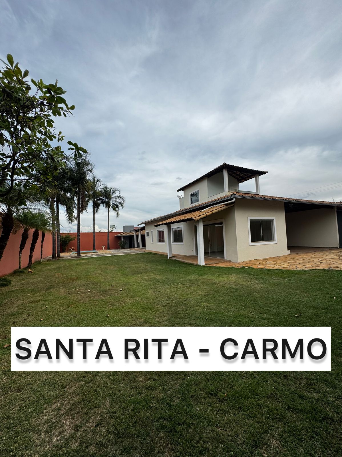 VENDO CASA C/ PISCINA, ÁREA GOURMET-STA RITA DE CASSIA/CARMO, em Sete Lagoas,MG