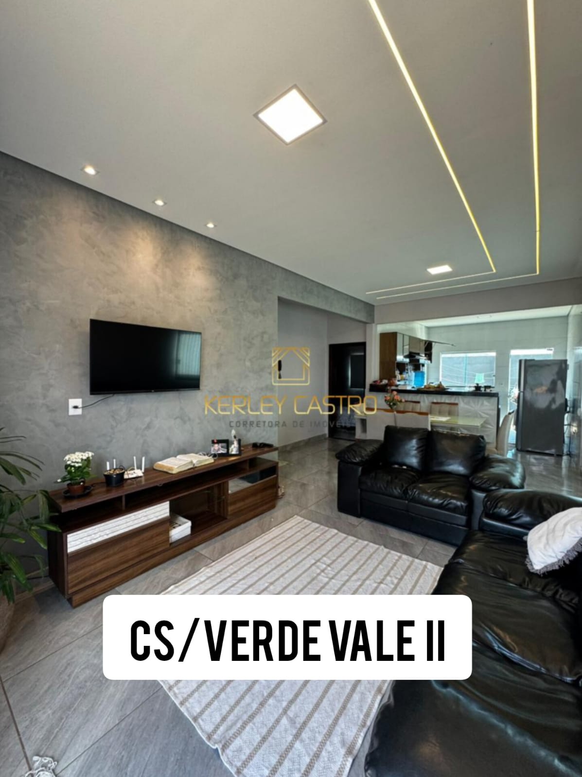 VENDO LINDA CASA C/ QUINTAL - VERDE VALE II-Sete Lagoas,MG