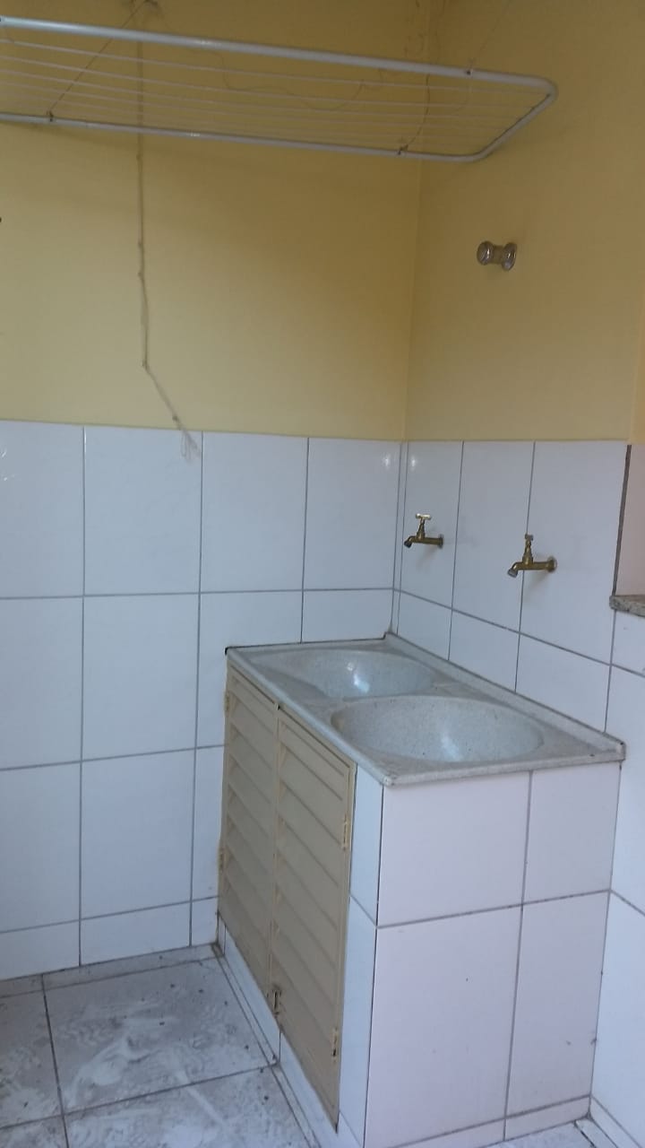 VENDO-APTO NO TERREO, NO BAIRRO CARMO-Sete Lagoas,MG!
