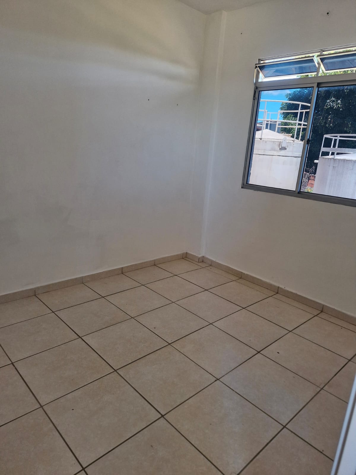 ALUGO APARTAMENTO NO BAIRRO VALE DAS PALMEIRAS- Sete Lagoas, MG!